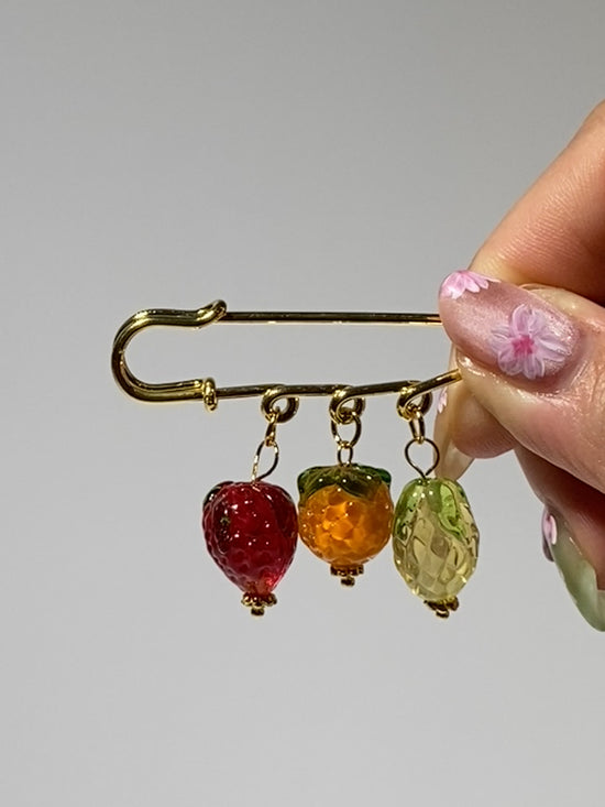 Load and play video in Gallery viewer, Charm Brooch
